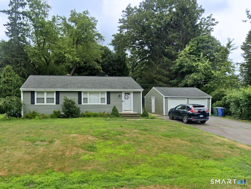Photo of 12 Deer Run Road, Wallingford, CT 06492 (MLS # 24148844)