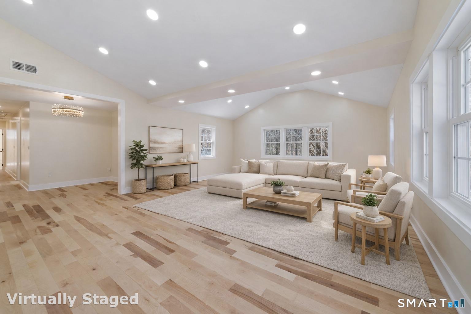 1607 Great Hill Road