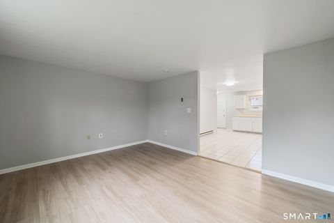 Tiny photo for 1081 New Haven Road #11A, Naugatuck, CT 06770 (MLS # 24173774)