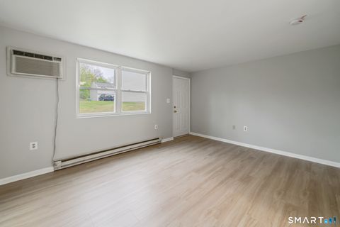 Tiny photo for 1081 New Haven Road #11A, Naugatuck, CT 06770 (MLS # 24173774)