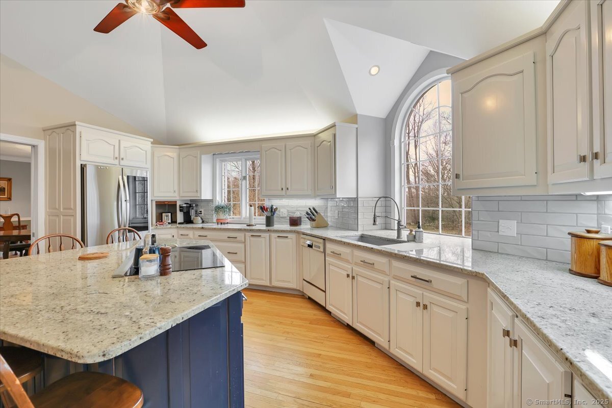 146 Caulfield Road, Torrington, Connecticut image 8