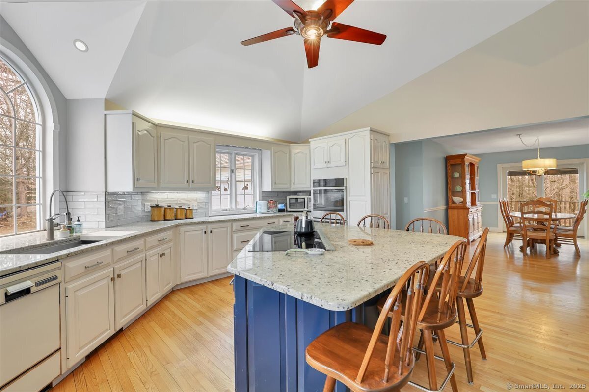 146 Caulfield Road, Torrington, Connecticut image 9