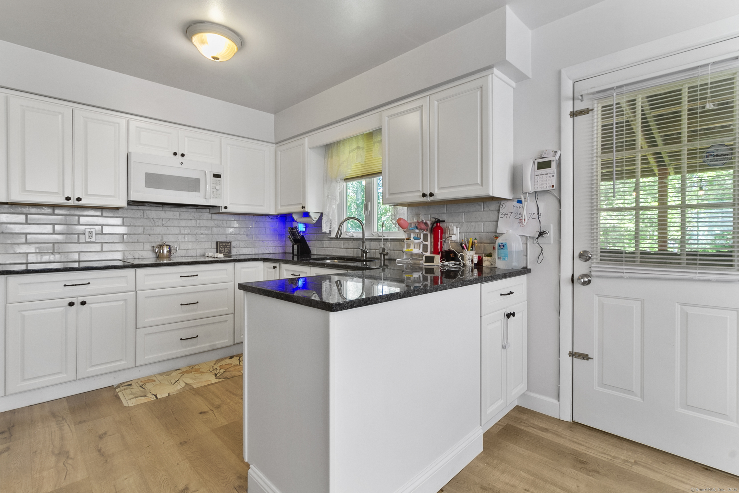 11 West Lake Shore Drive