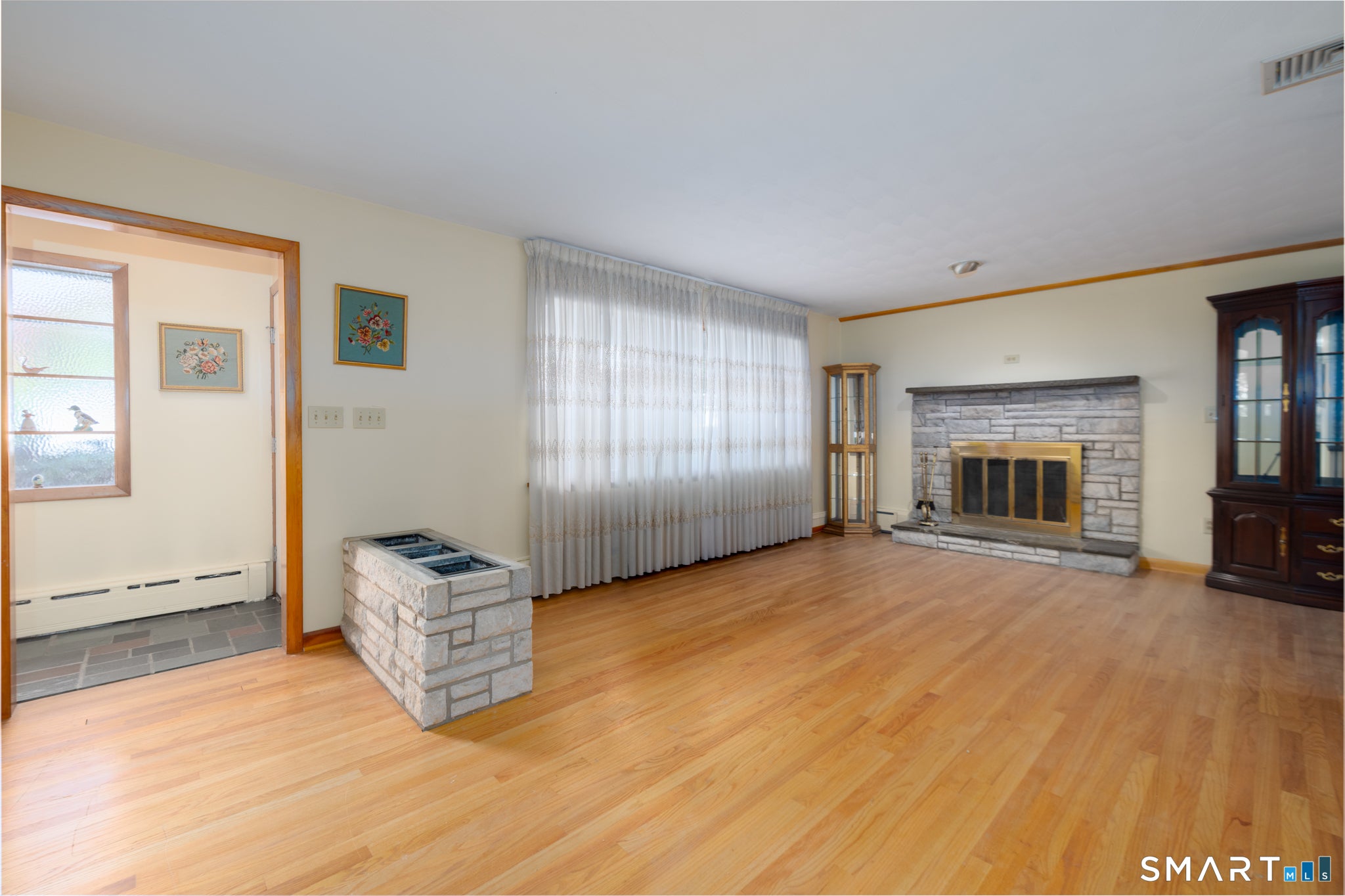 409 Highland Drive