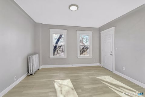 Tiny photo for 4 Templeton Street #2B, Waterbury, CT 06710 (MLS # 24145943)