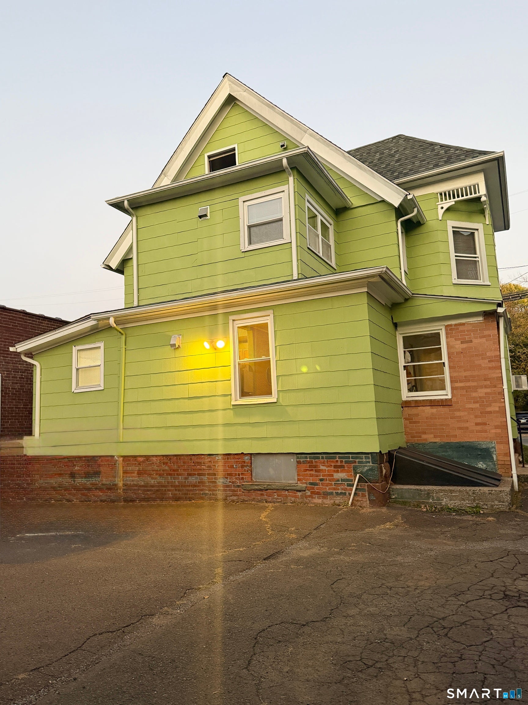 299 Cook Avenue