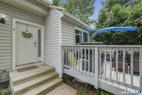 Photo of 4 Clubhouse Drive #4, Cromwell, CT 06416 (MLS # 24200168)