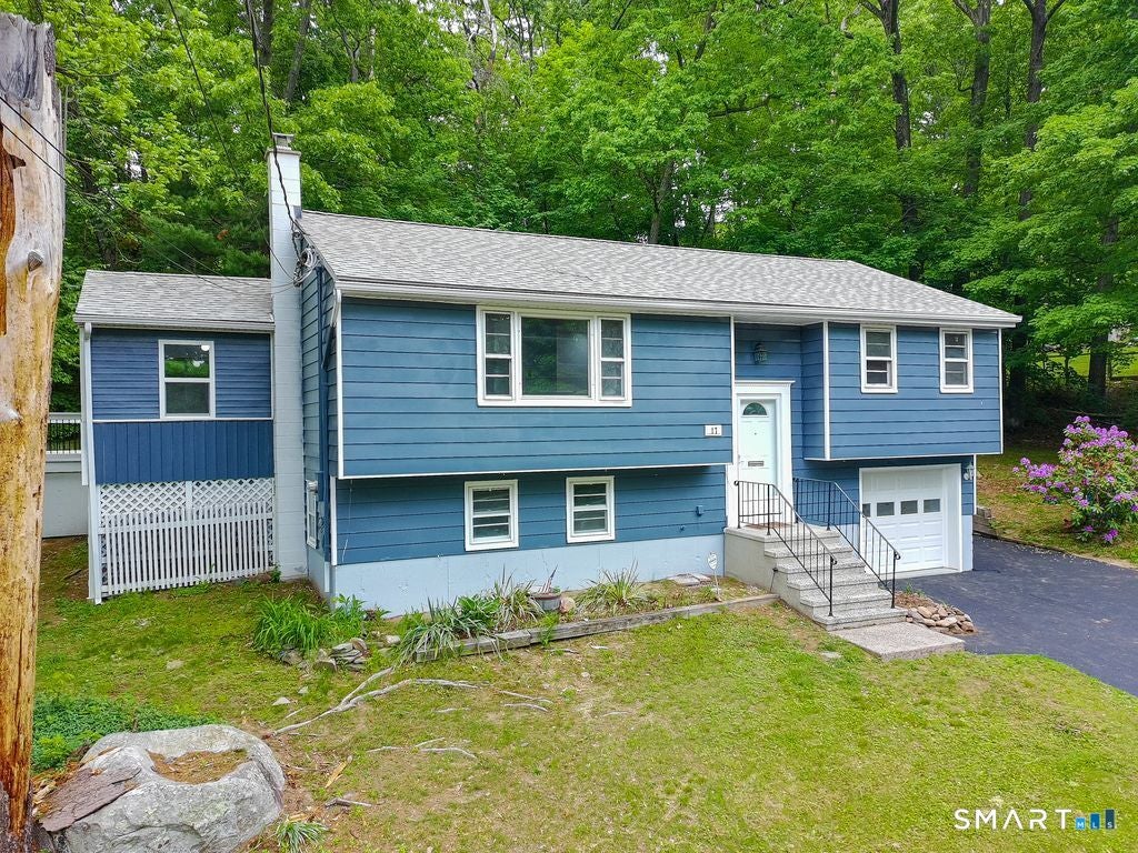 17 Rhoda Lane