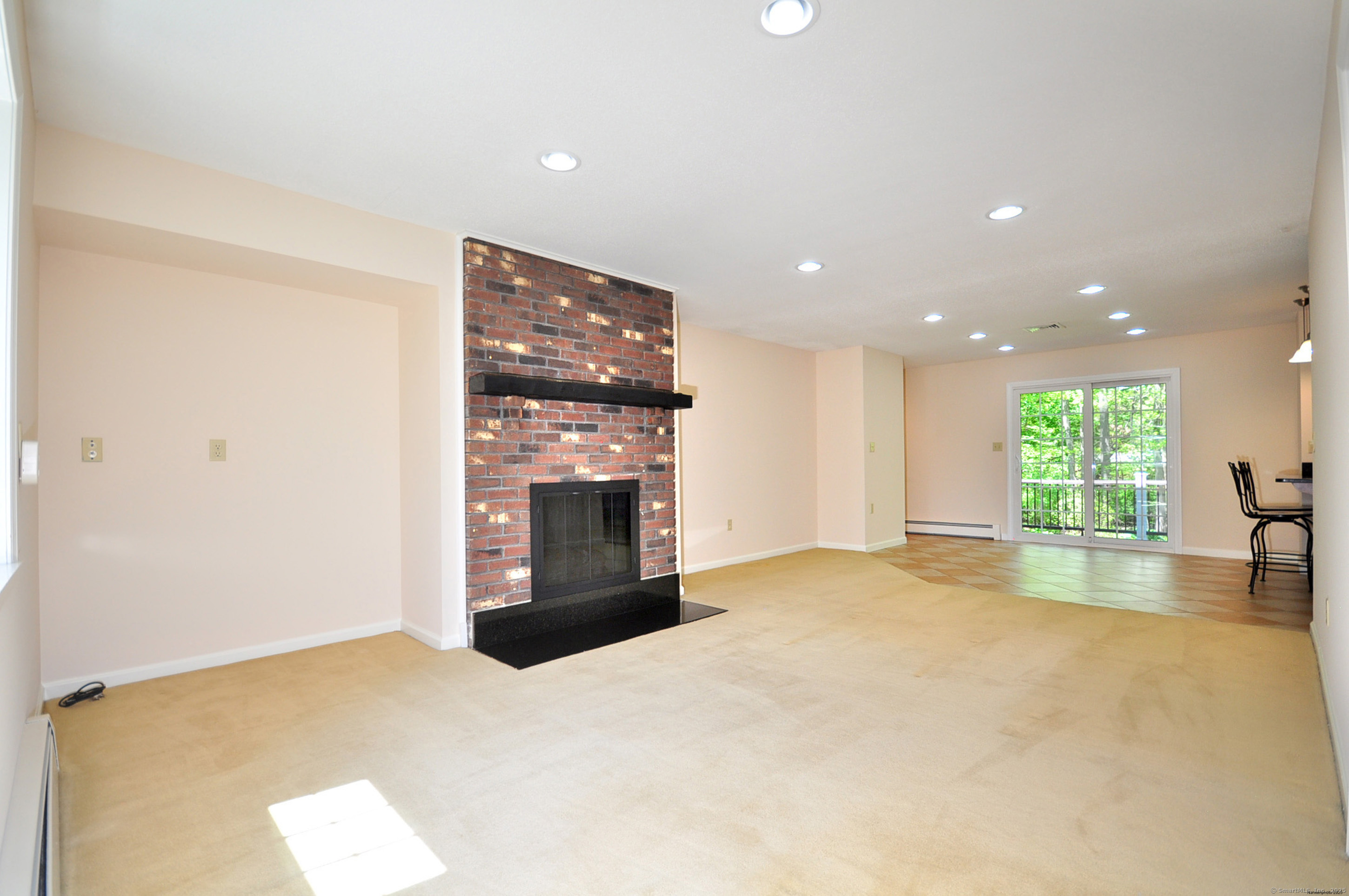 115 Carriage Way, Windsor, Connecticut image 15