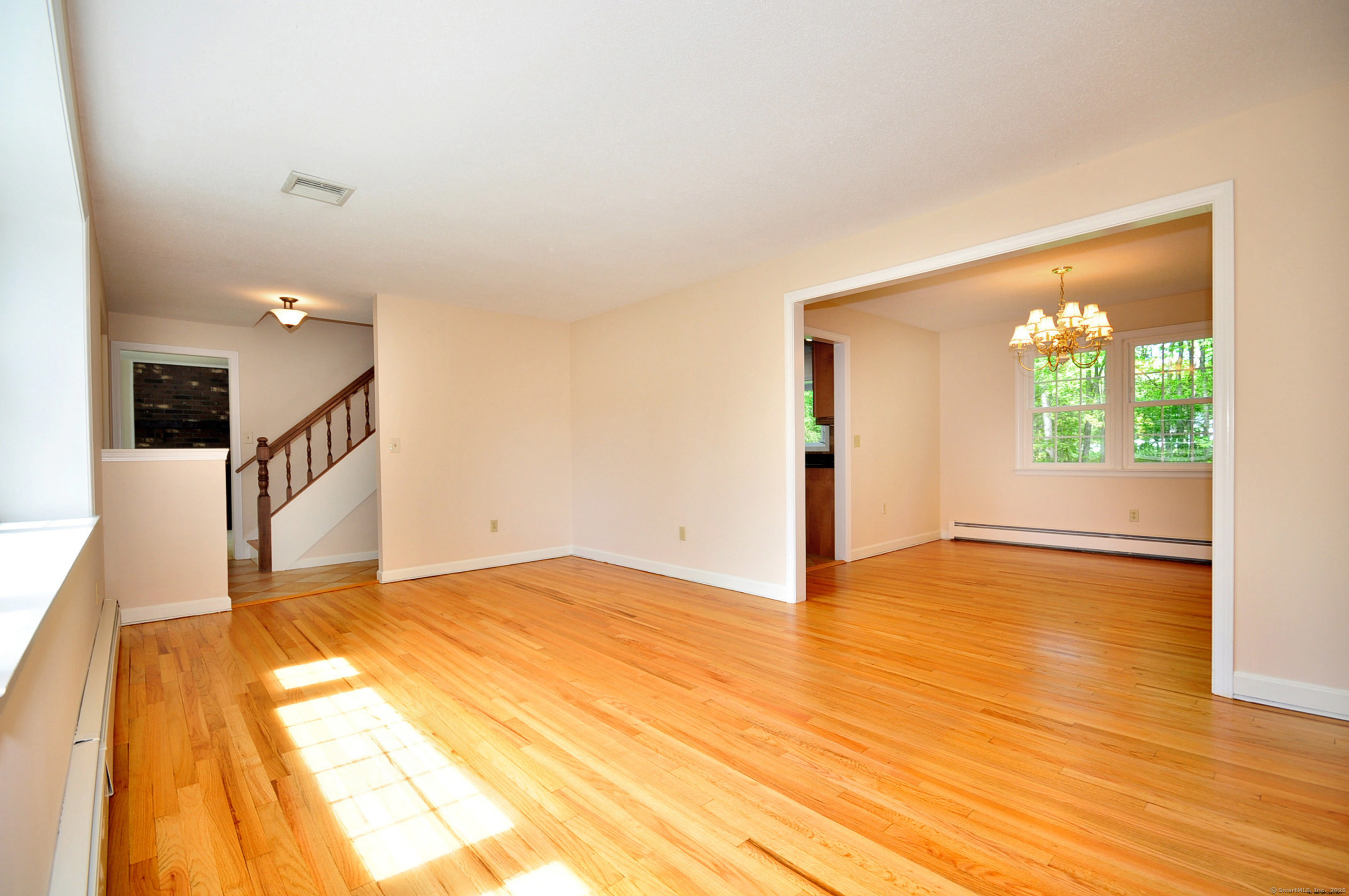 115 Carriage Way