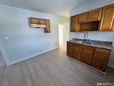 Photo of 190-192 Brook Street #3, Hartford, CT 06120 (MLS # 24175628)