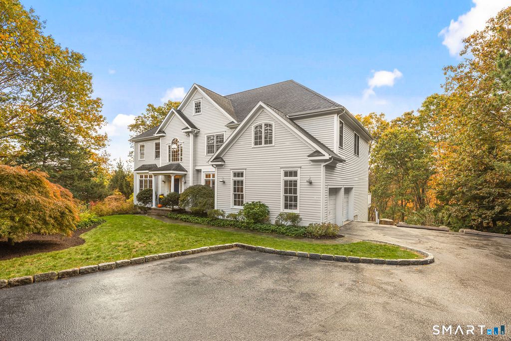 Photo of 381 Chestnut Hill Road, Norwalk, CT 06851 (MLS # 24147896)