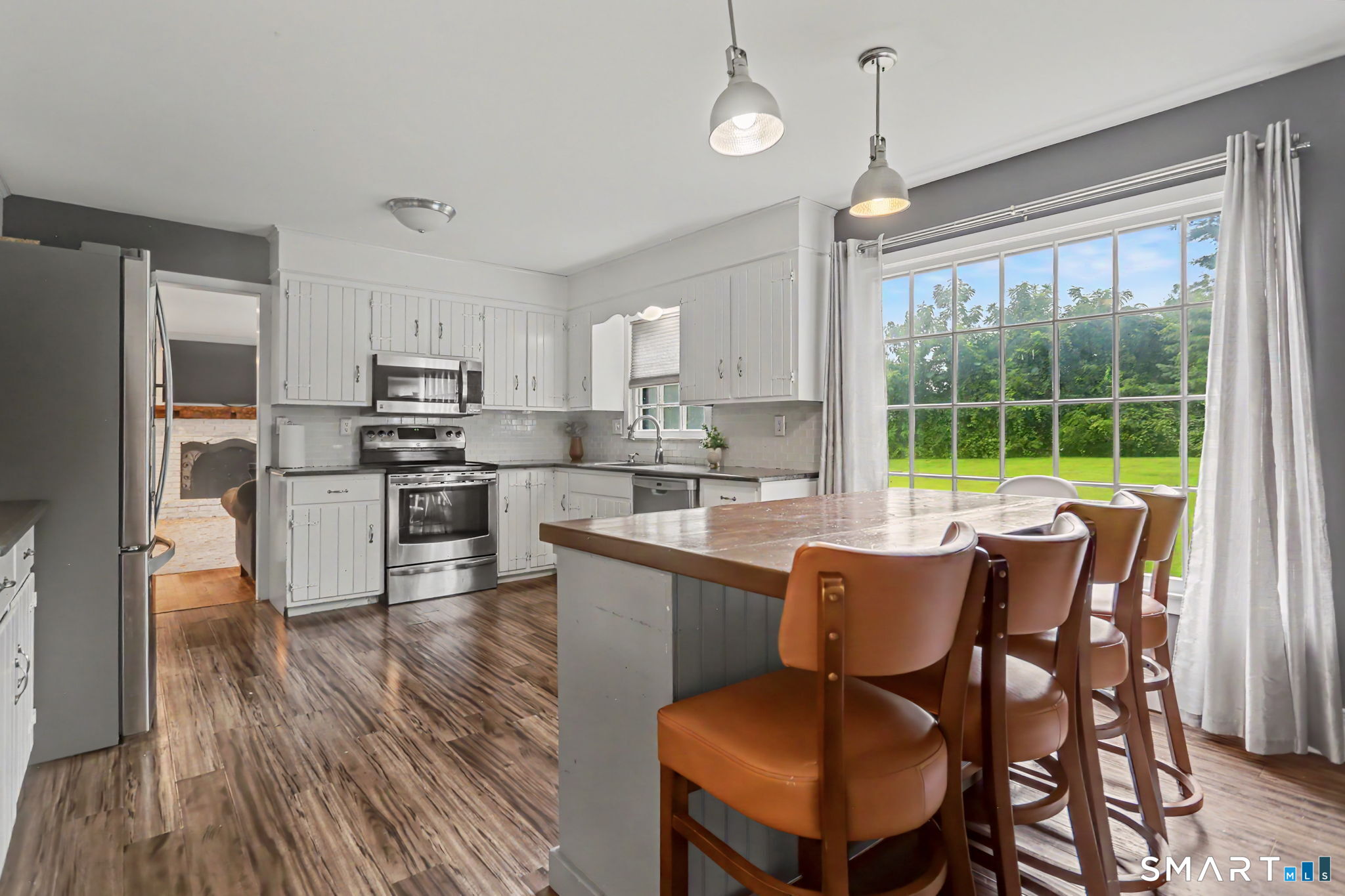735 Daniels Farm Road