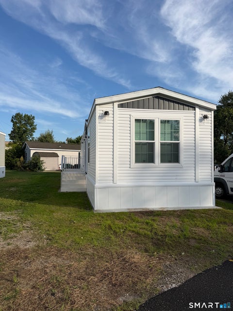 Mobile Home For Sale - 46 Kenosia Avenue #25<br/> Fairfield County, Danbury, CT 06810