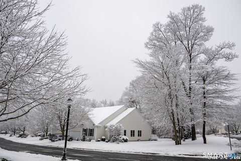 Tiny photo for Oxford, CT 06478 (MLS # 24156711)