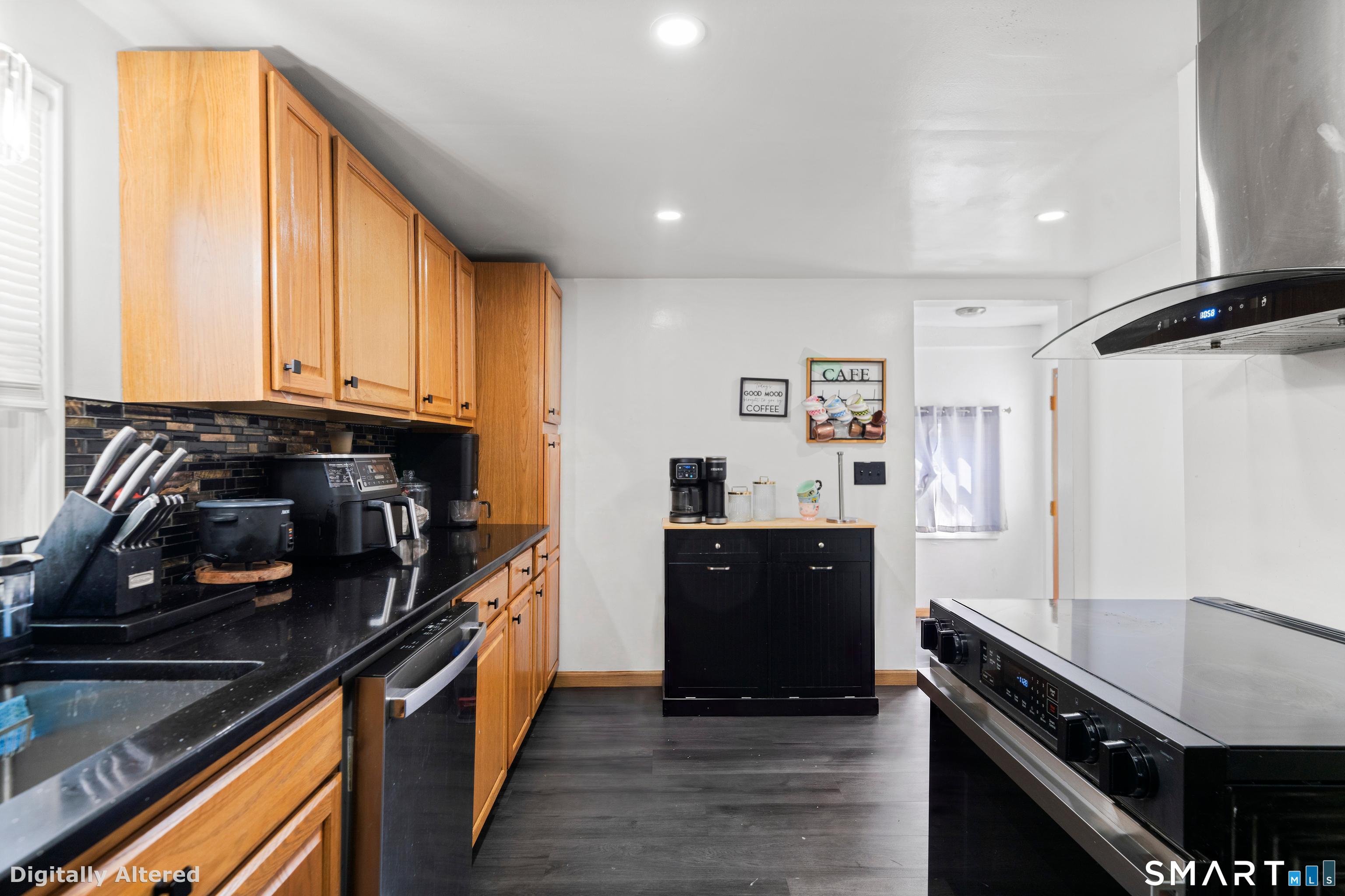 49 Maple Avenue