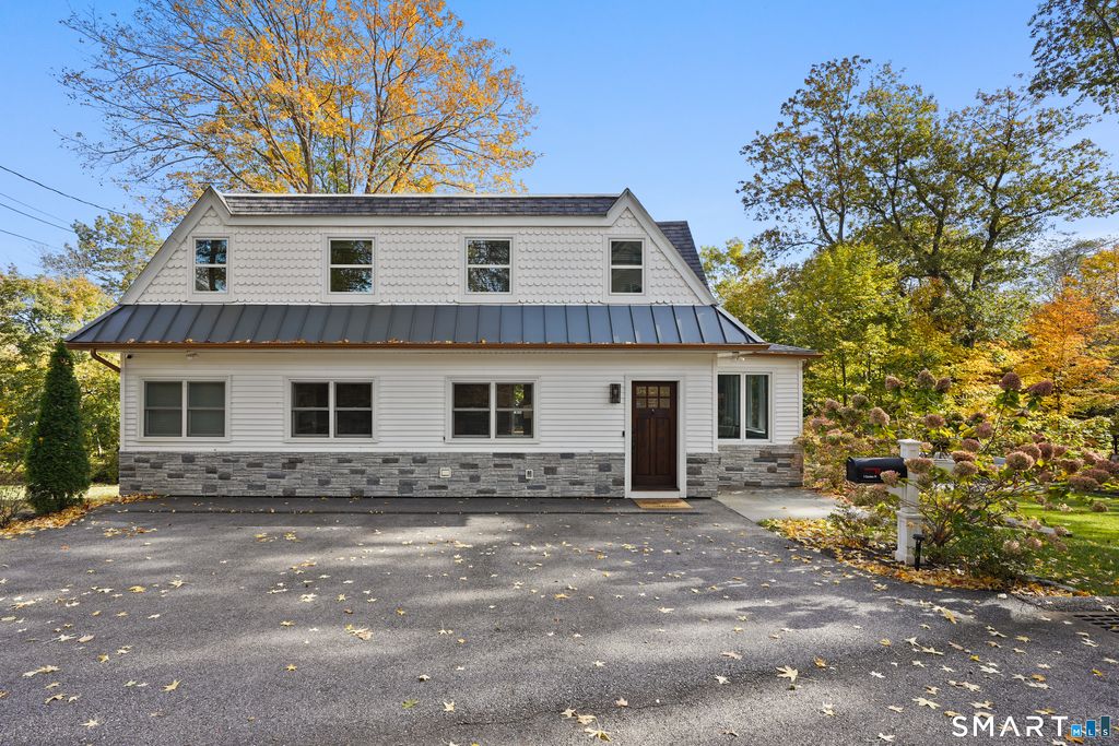 Photo of 1 Caroline Place, Greenwich, CT 06831 (MLS # 24149362)