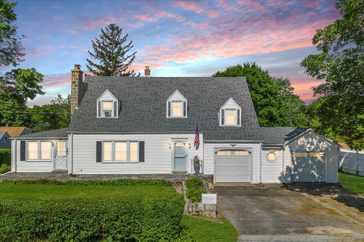 Property for Sale at Wild Rose Place, Waterford, Connecticut - Bedrooms: 3 
Bathrooms: 2 
Rooms: 8  - $419,900
