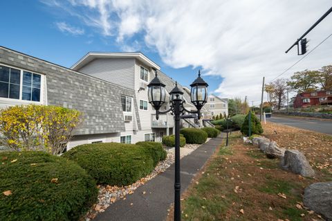 Tiny photo for 113 Park Avenue #21, Danbury, CT 06810 (MLS # 24154620)