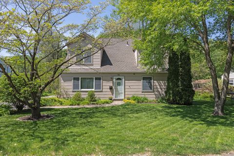 21 Bethpage Drive, Bethel, CT 06801 - #: 24094494