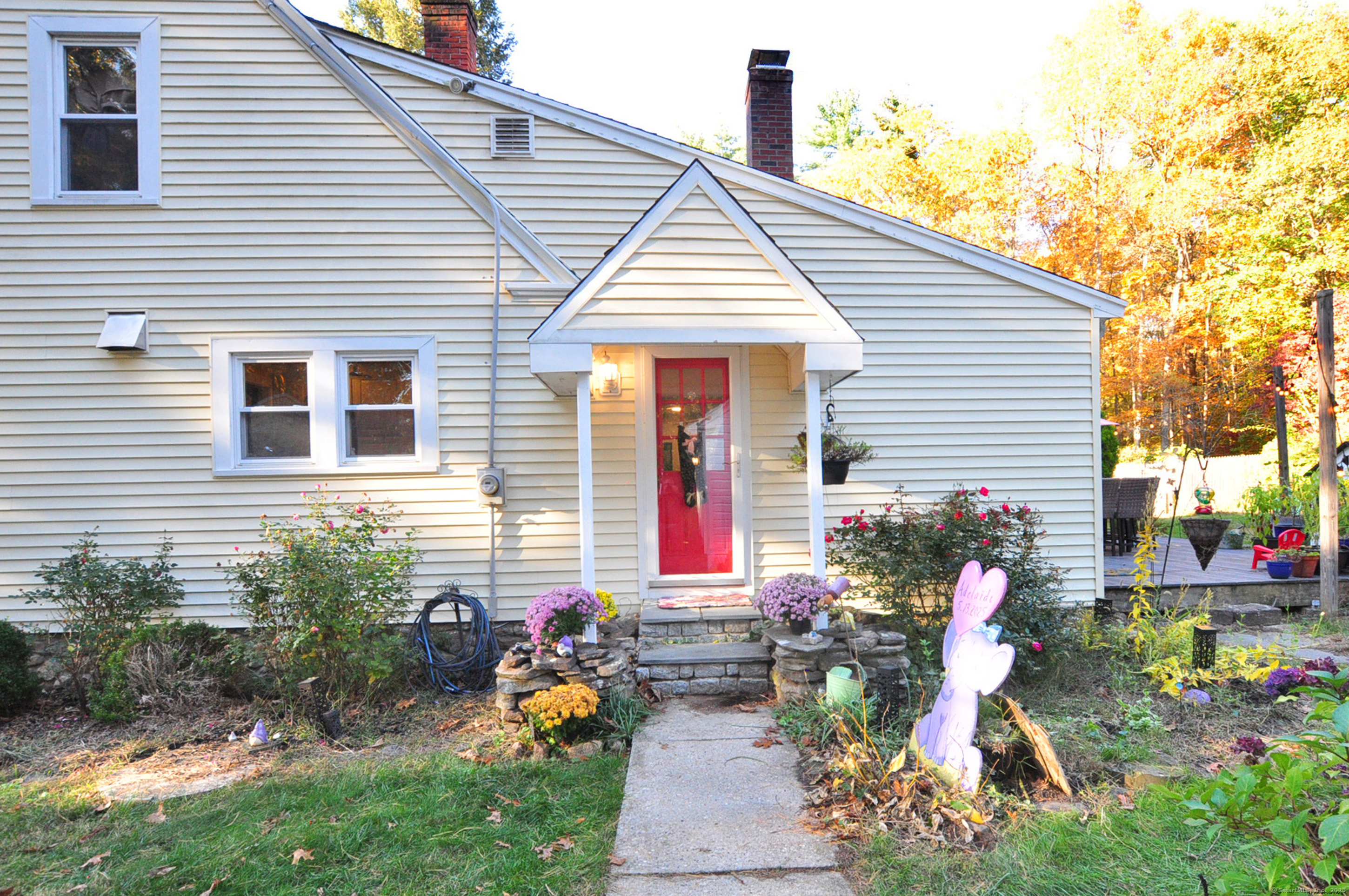 Canton, Connecticut 06019, United States, 3 Bedrooms Bedrooms, ,3 BathroomsBathrooms,Residential,Coming Soon,230460