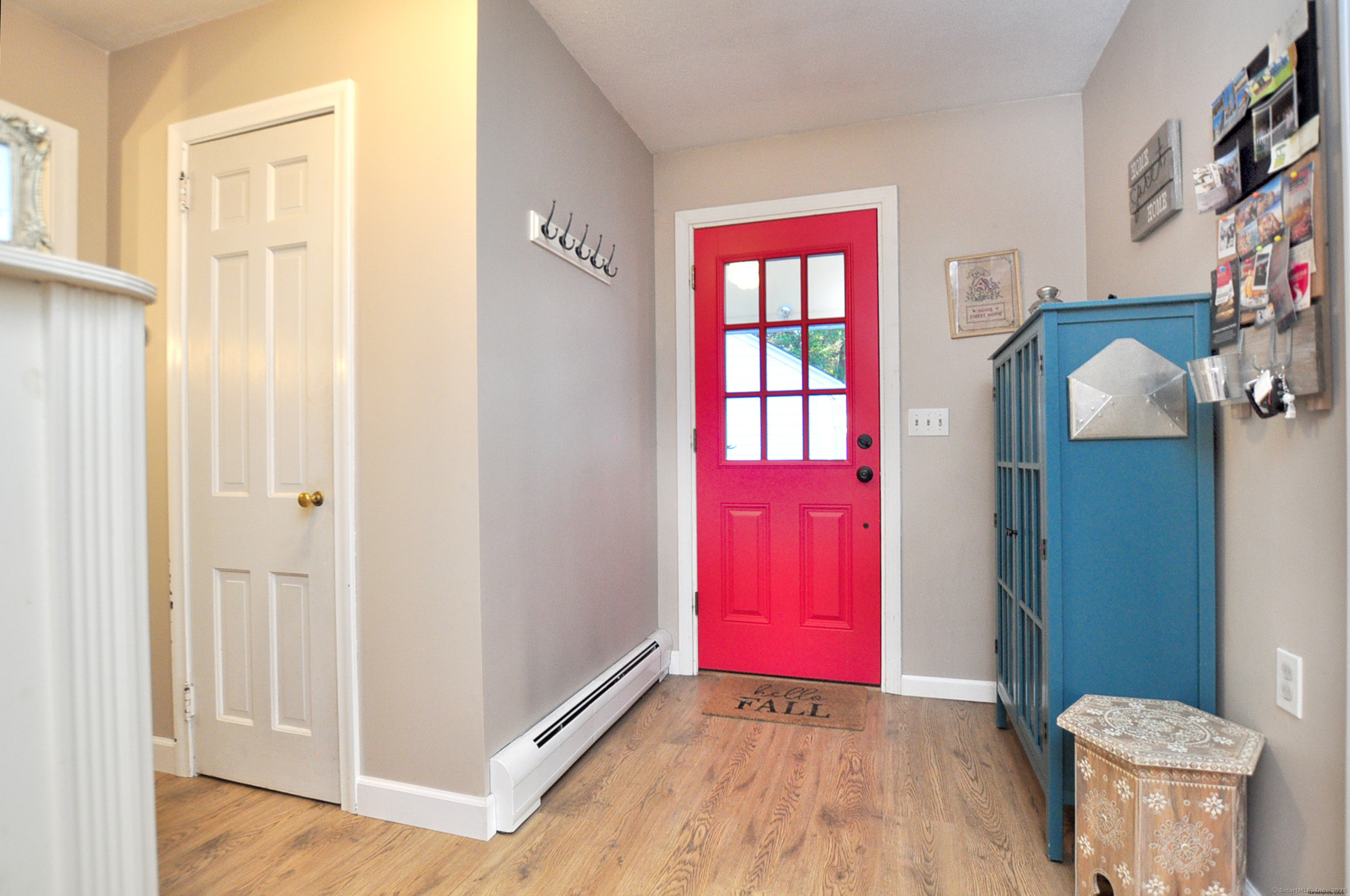 Canton, Connecticut 06019, United States, 3 Bedrooms Bedrooms, ,3 BathroomsBathrooms,Residential,Coming Soon,230460