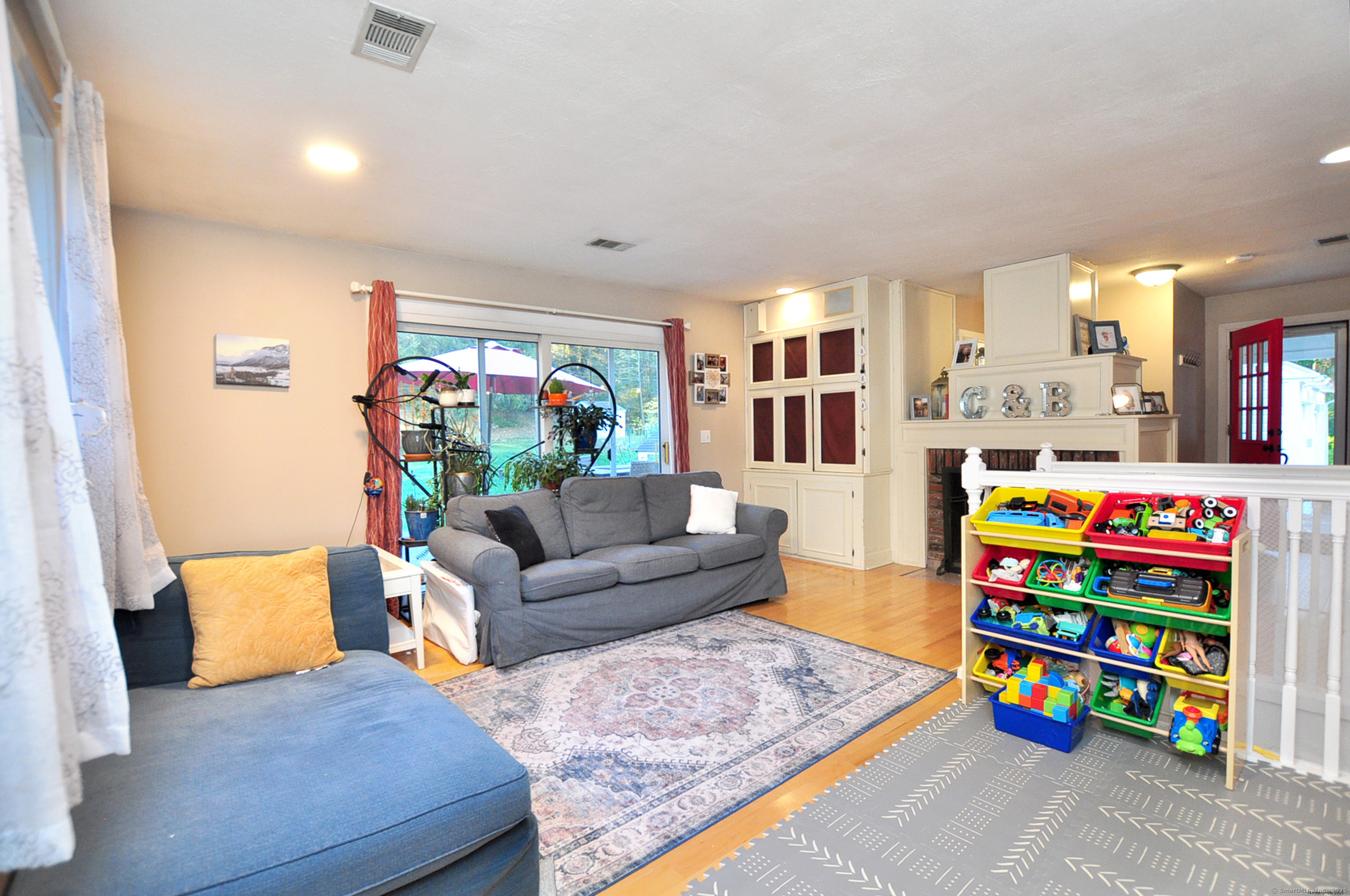 Canton, Connecticut 06019, United States, 3 Bedrooms Bedrooms, ,3 BathroomsBathrooms,Residential,Coming Soon,230460