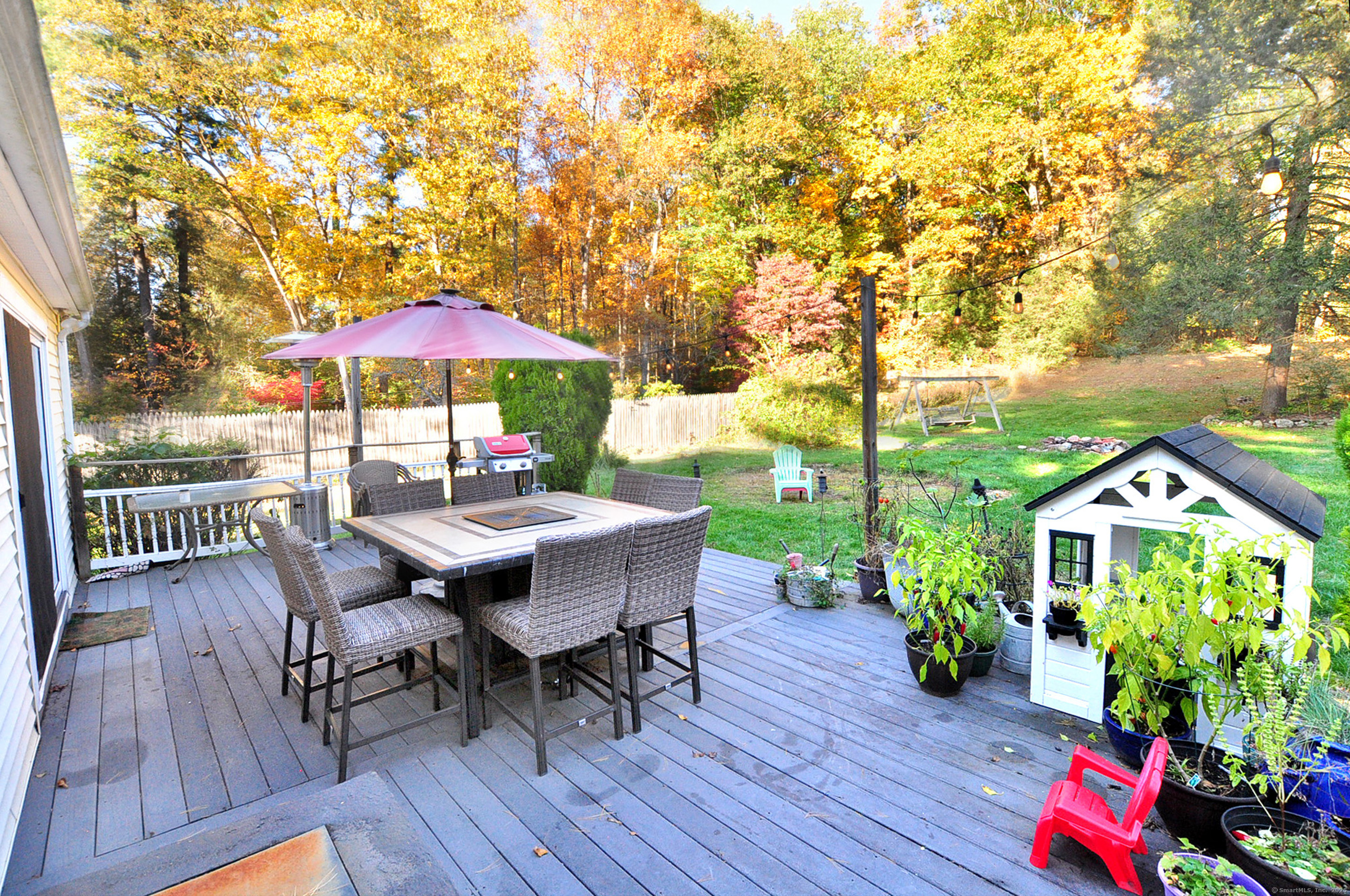 Canton, Connecticut 06019, United States, 3 Bedrooms Bedrooms, ,3 BathroomsBathrooms,Residential,Coming Soon,230460