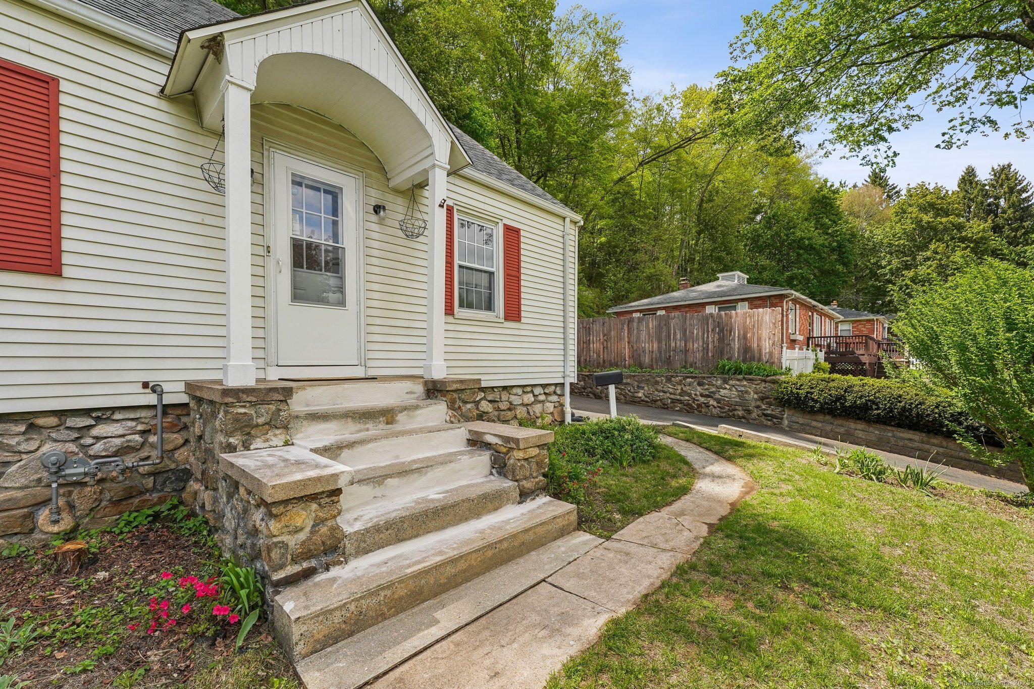 123 Clay Street