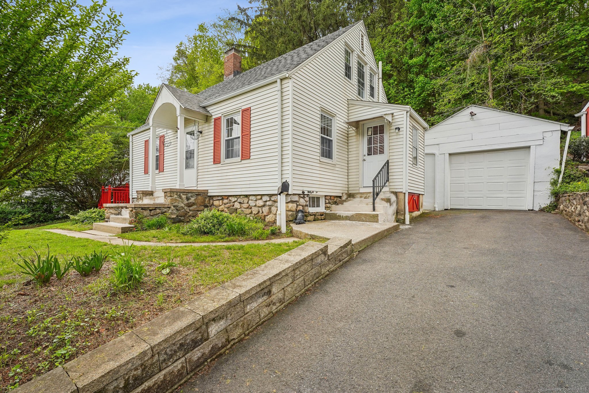 123 Clay Street