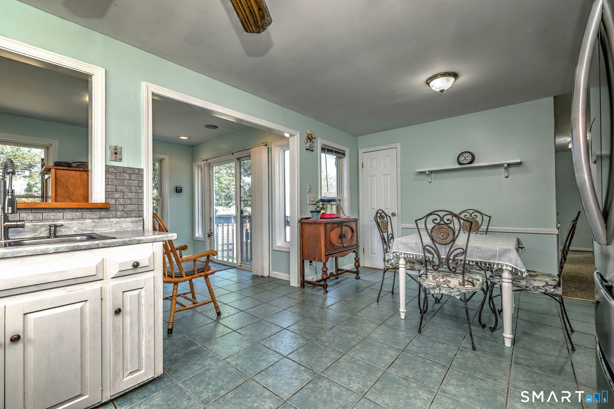 404 Buckingham Avenue