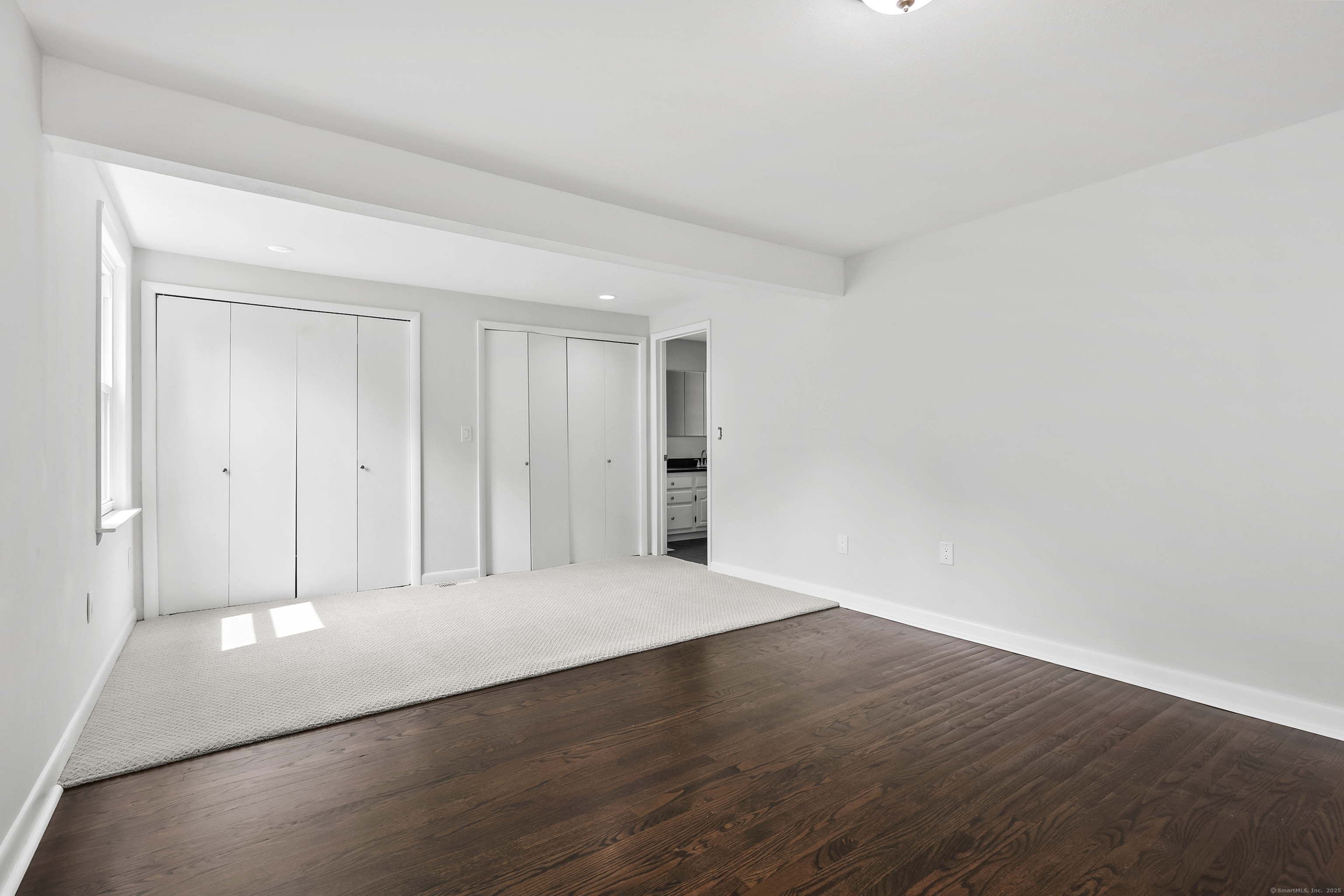 Naugatuck, Connecticut 06770, United States, 3 Bedrooms Bedrooms, ,2 BathroomsBathrooms,Residential,Pending,148432