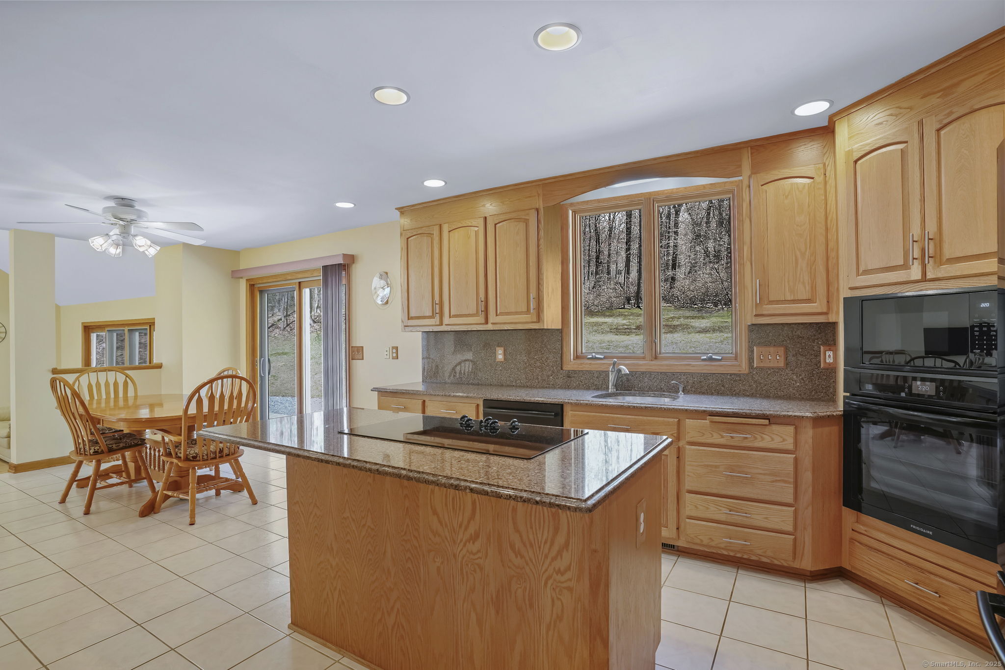43 Tram Drive, Oxford, Connecticut image 17