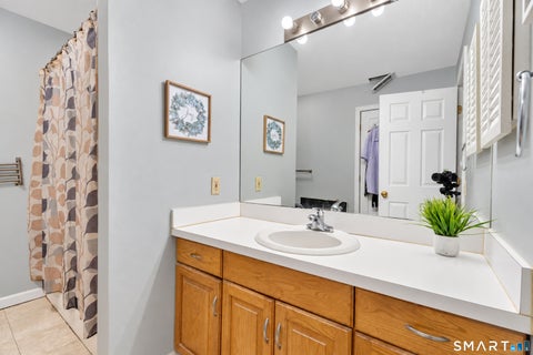 Tiny photo for 2390 State Street #2i, Hamden, CT 06517 (MLS # 24206988)