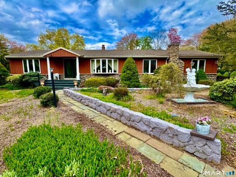 Photo of 22 Larkspur Drive, Trumbull, CT 06611 (MLS # 24172293)