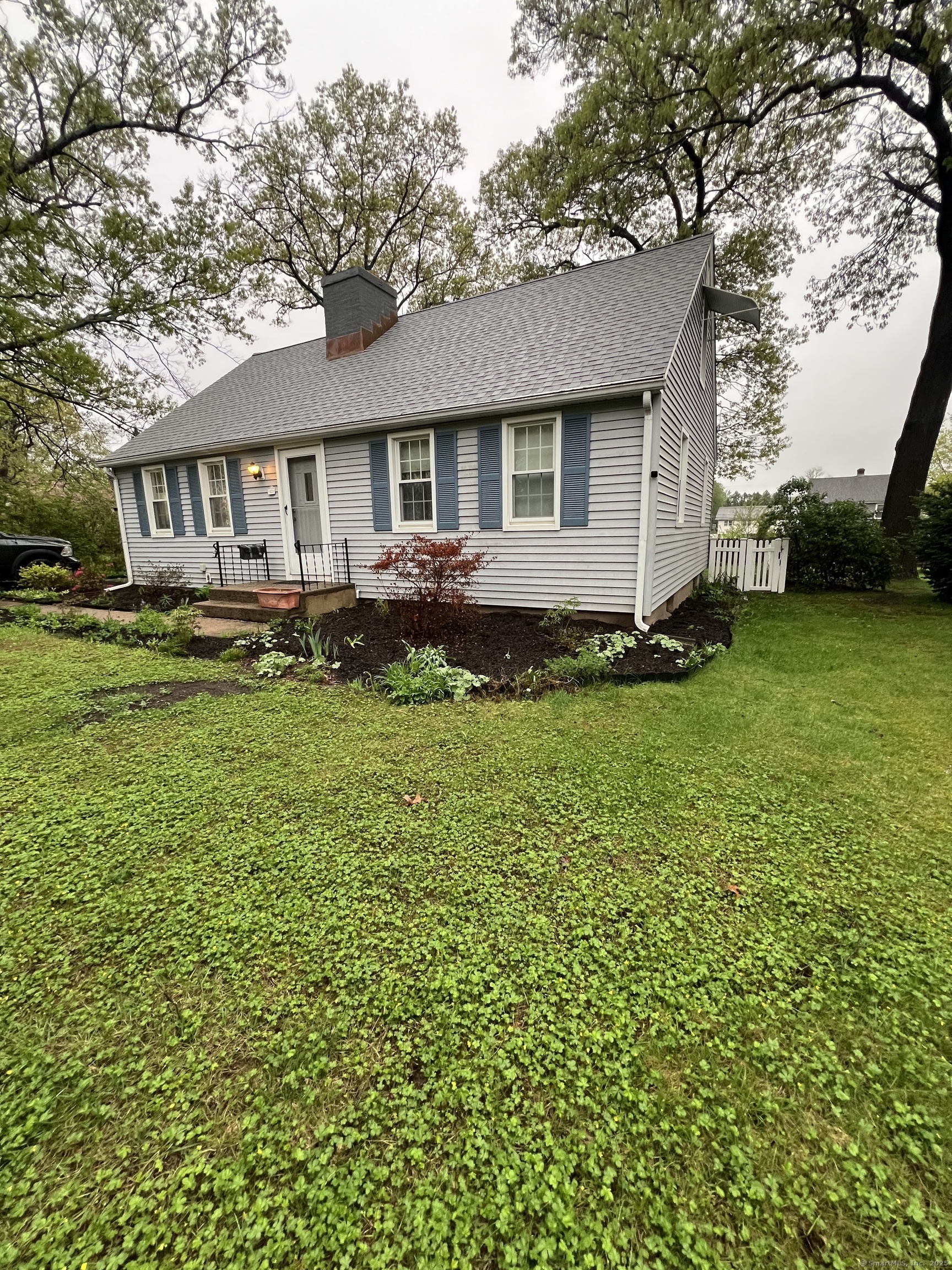 121 Dorothy Road, Bristol, Connecticut image 2
