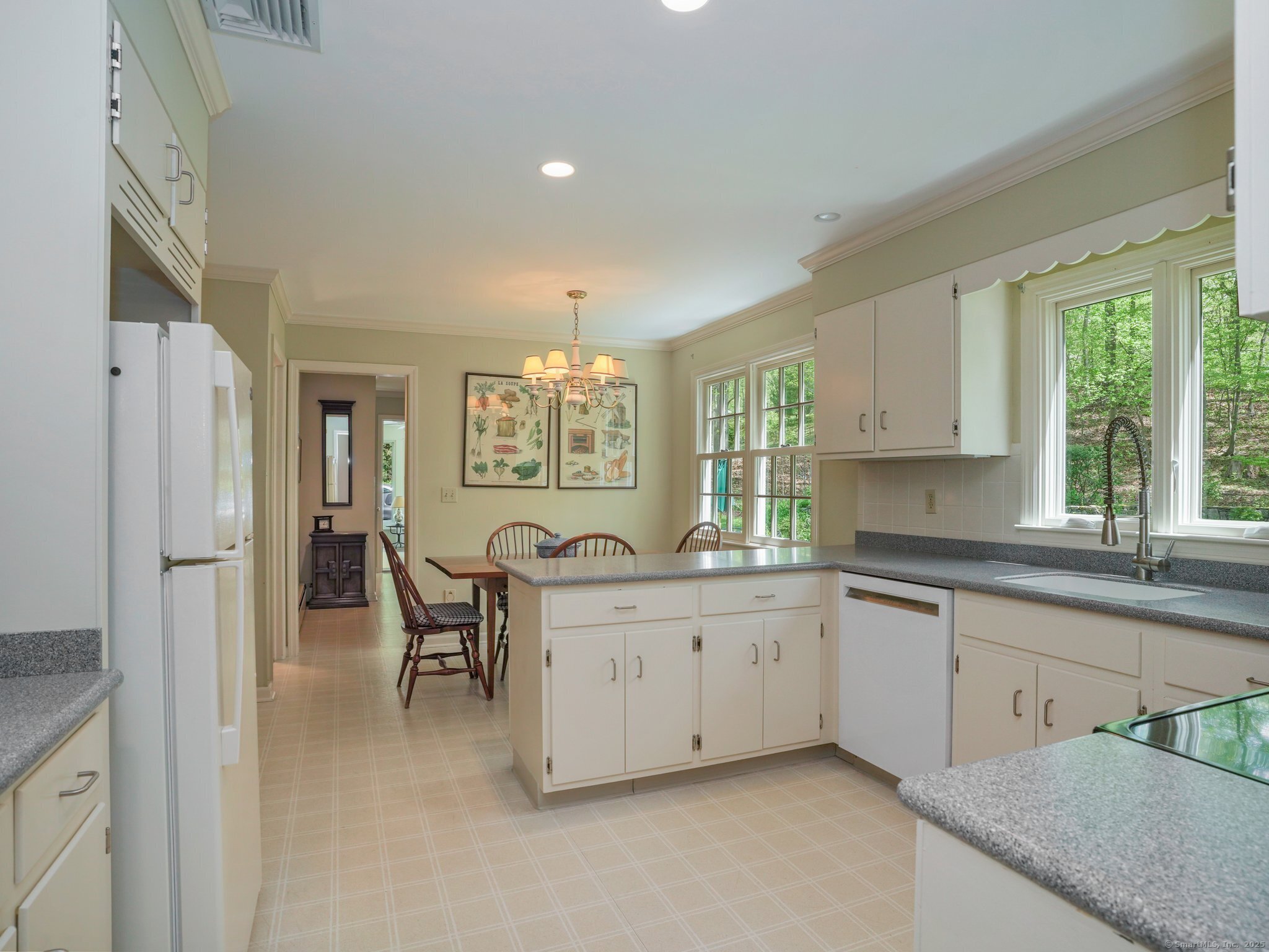 58 Washington Post Drive, Wilton, Connecticut image 9