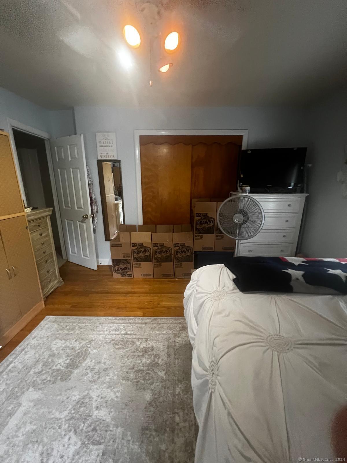 240 Prospect Street, Ansonia, Connecticut image 23