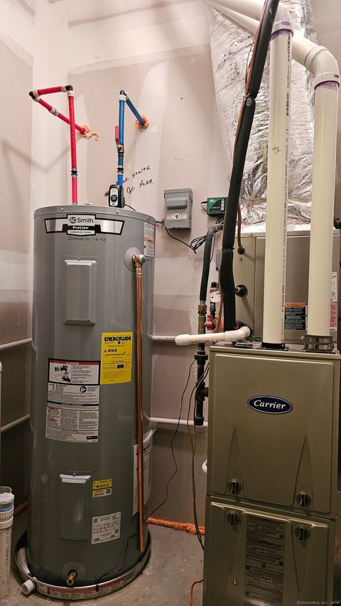 Tiny photo for 203 Center Meadow Lane #203, Danbury, CT 06810 (MLS # 24150721)