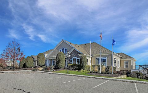 Tiny photo for 203 Center Meadow Lane #203, Danbury, CT 06810 (MLS # 24150721)