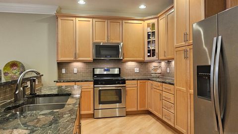 Tiny photo for 203 Center Meadow Lane #203, Danbury, CT 06810 (MLS # 24150721)