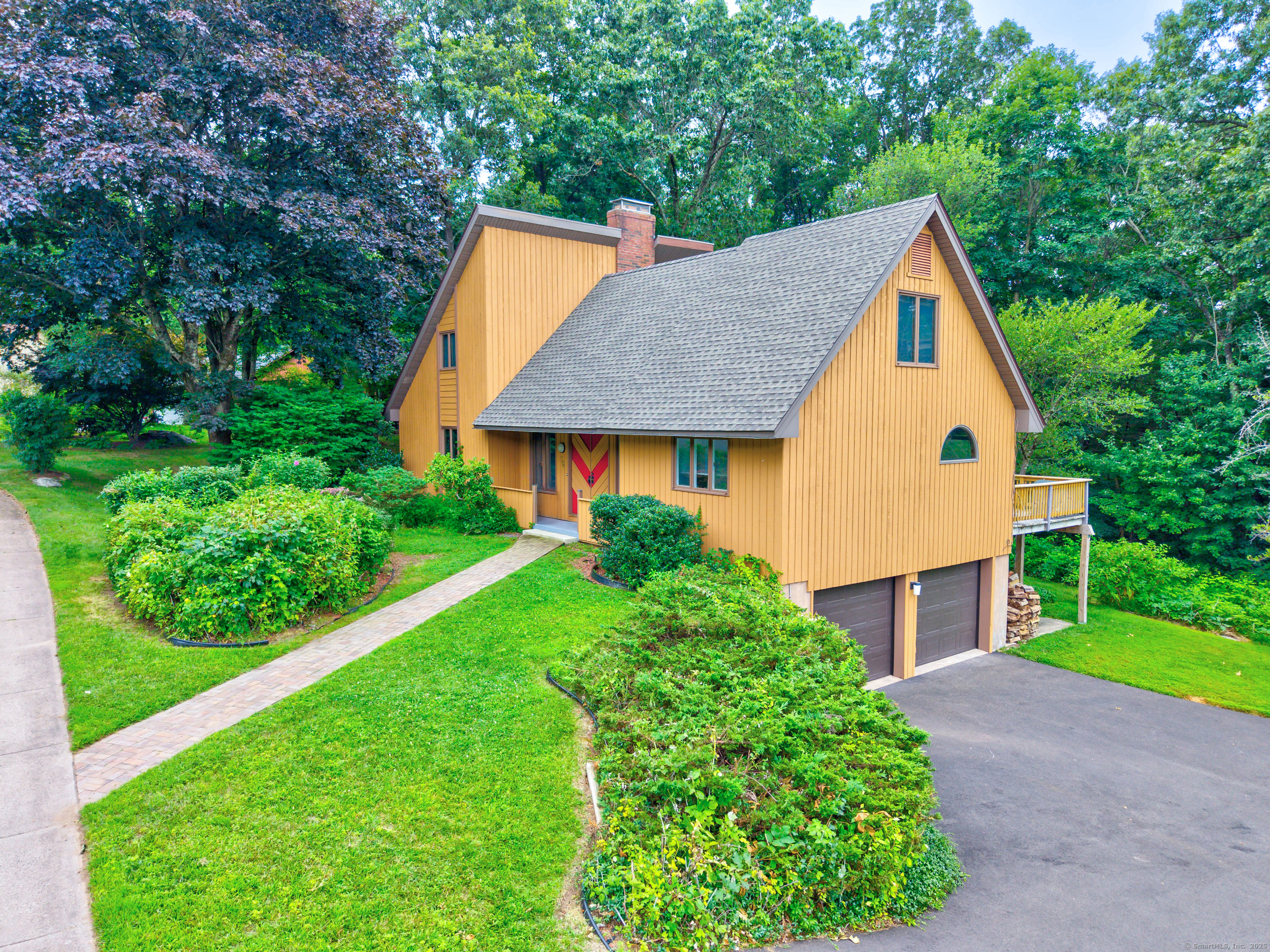 76 Kent Drive