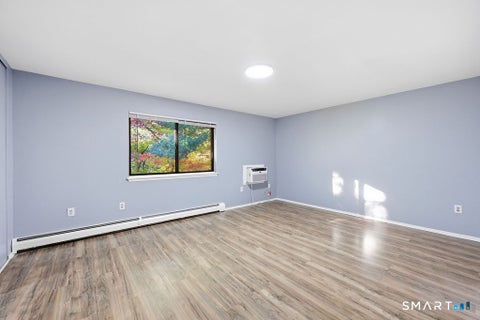 Tiny photo for 11 Sutton Place #11, Bloomfield, CT 06002 (MLS # 24215193)