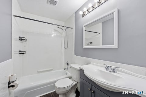 Tiny photo for 11 Sutton Place #11, Bloomfield, CT 06002 (MLS # 24215193)