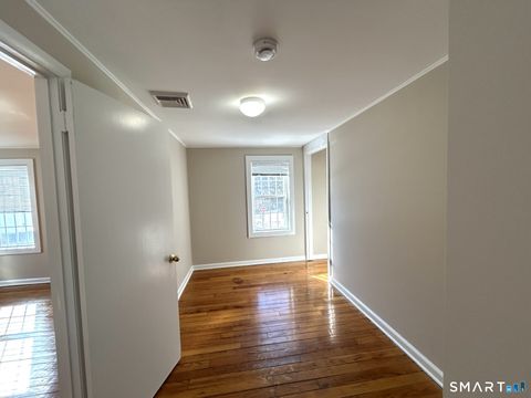 Tiny photo for 4 Weekeepeemee Road, Woodbury, CT 06798 (MLS # 24154302)