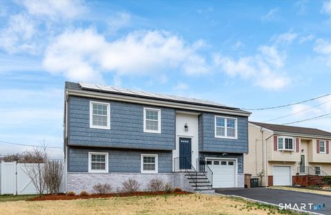 Photo of 47 Mitchell Street, Stamford, CT 06902 (MLS # 24164426)