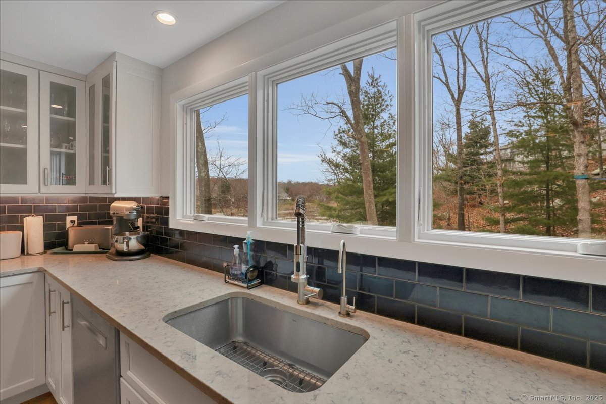 553 Mulberry Point Road, Guilford, Connecticut image 15