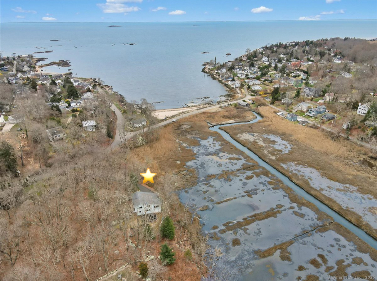 Property for Sale at Mulberry Point Road, Guilford, Connecticut - Bedrooms: 3 
Bathrooms: 3 
Rooms: 7  - $1,000,000