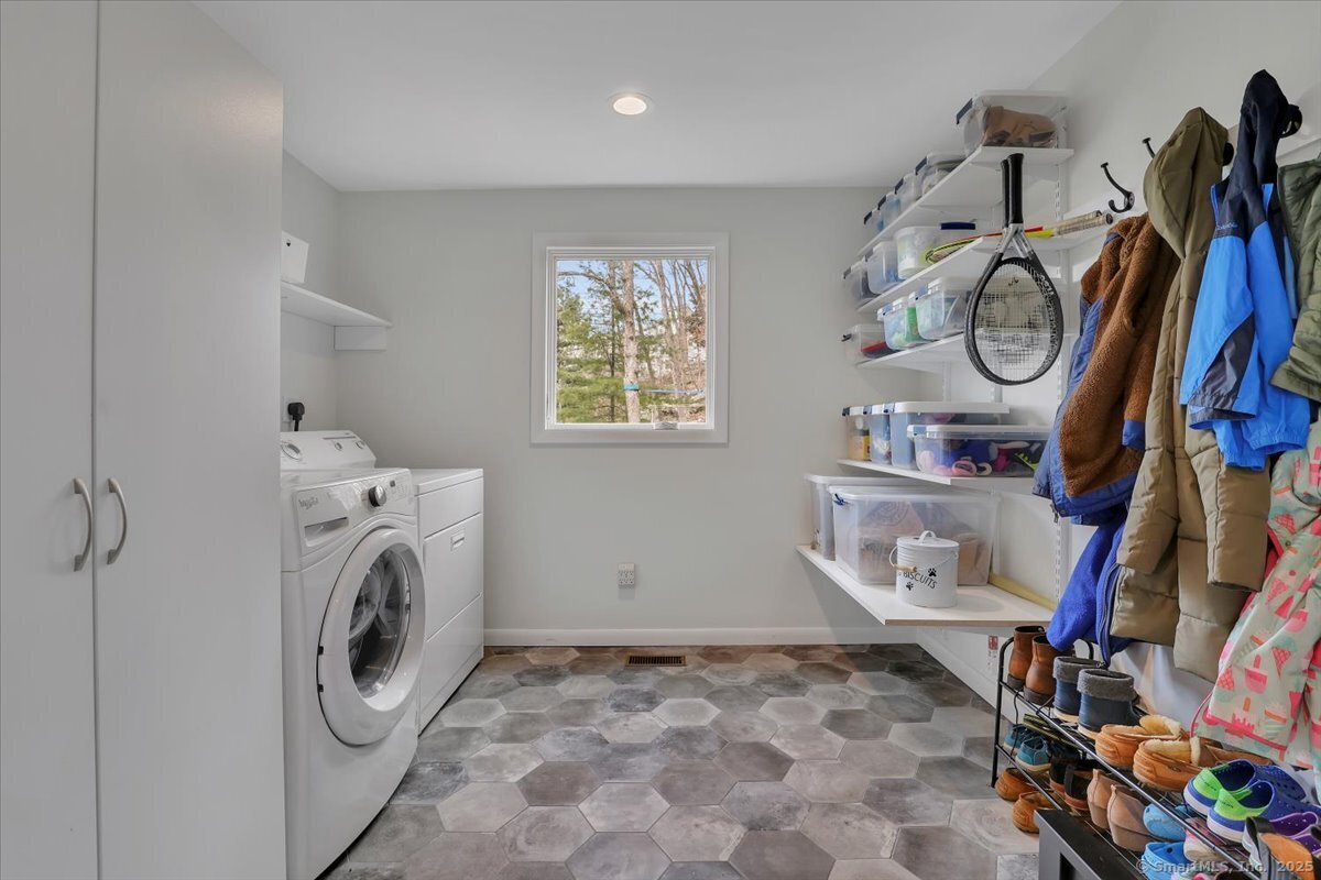 553 Mulberry Point Road, Guilford, Connecticut image 21