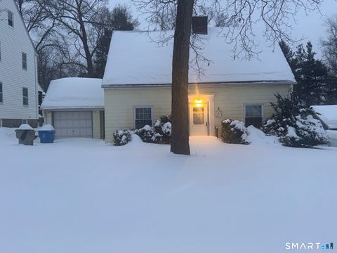 Photo of 81 Lancaster Road, Bristol, CT 06010 (MLS # 24151206)